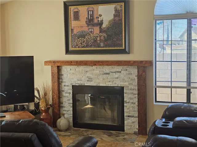 13612 Taurus Lane, Victorville, California 92392