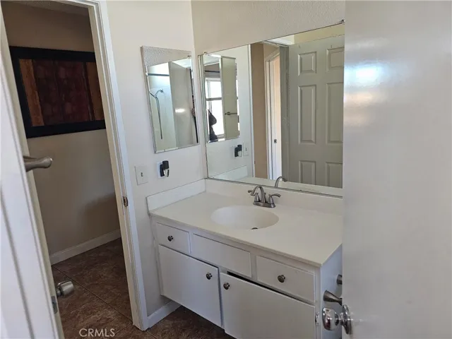 13612 Taurus Lane, Victorville, California 92392