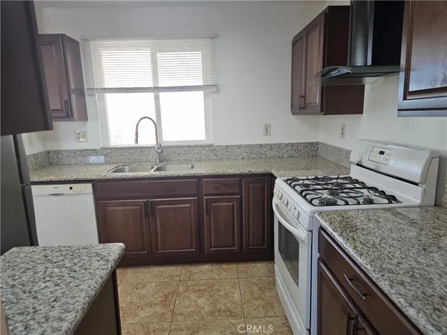 13612 Taurus Lane, Victorville, California 92392