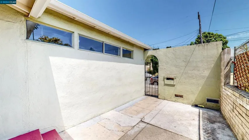 329 29th St, Richmond, California 94804
