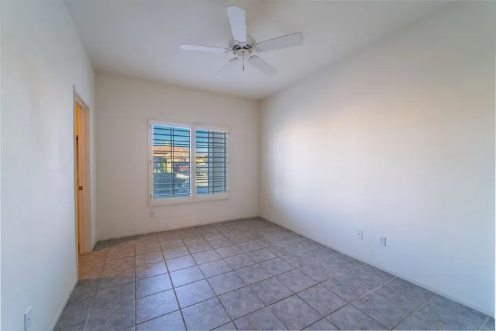 78573SanMarinoCt(21of37)