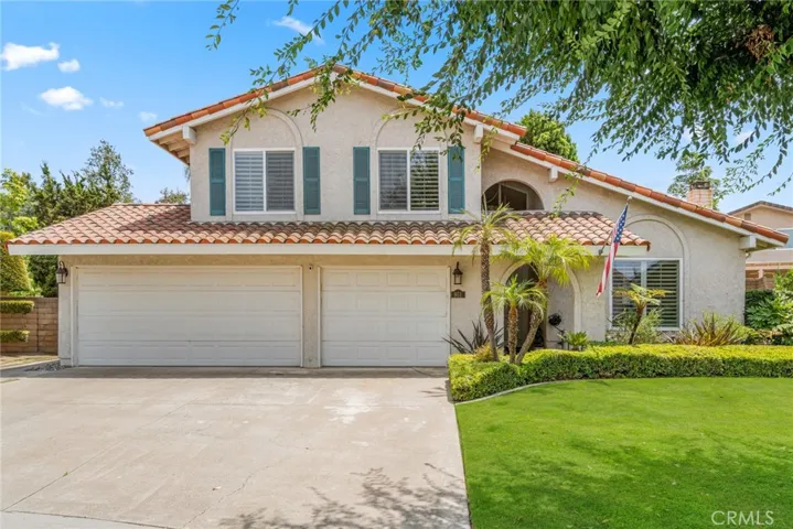 951 S Joliet Circle, Anaheim Hills, California 92807