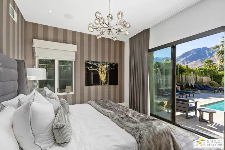 1021 Via Dia, Palm Springs, California 92264