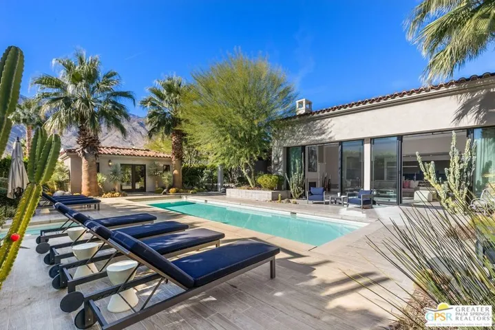 1021 Via Dia, Palm Springs, California 92264