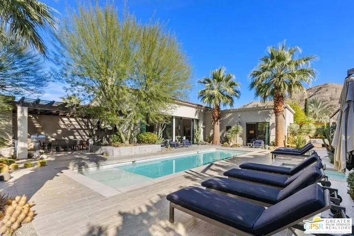 1021 Via Dia, Palm Springs, California 92264