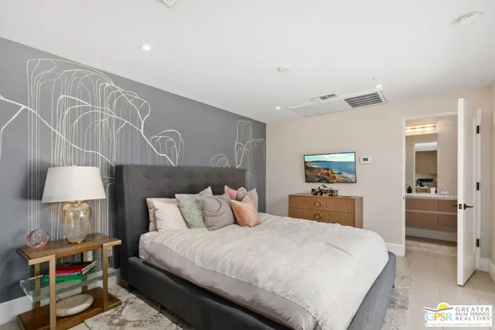 1021 Via Dia, Palm Springs, California 92264