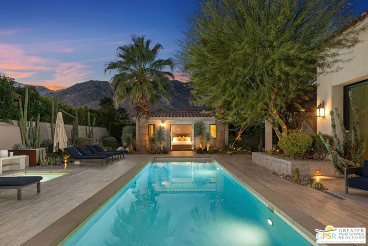 1021 Via Dia, Palm Springs, California 92264