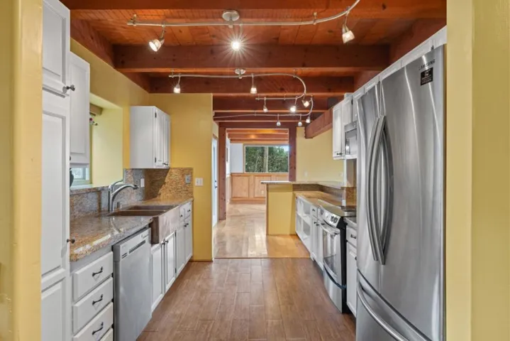 25668 Tierra Grande Drive, Carmel Valley, California 93923