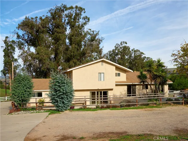 279 Stanton Street, Arroyo Grande, California 93420