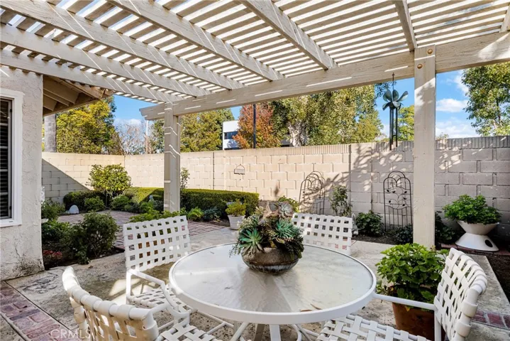 2128 E Wellington Avenue, Santa Ana, California 92701
