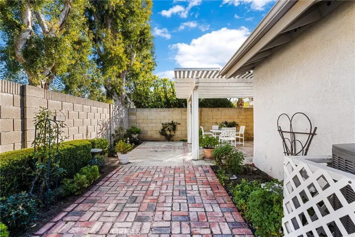 2128 E Wellington Avenue, Santa Ana, California 92701
