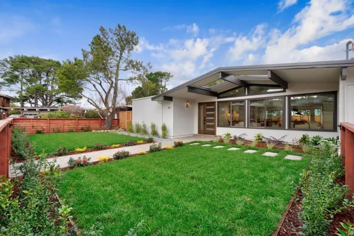 10 Woodcreek Court, San Mateo, California 94402