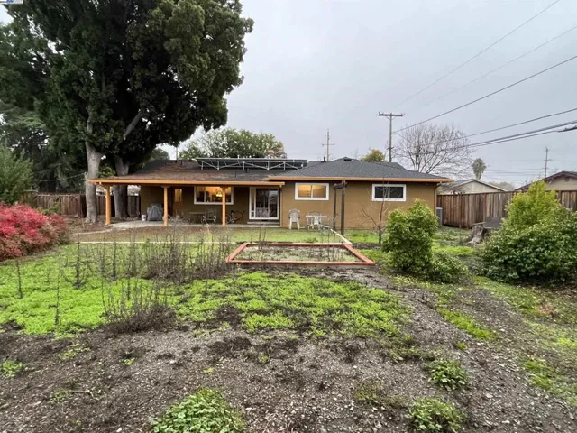1715 Denkinger Rd, Concord, California 94521