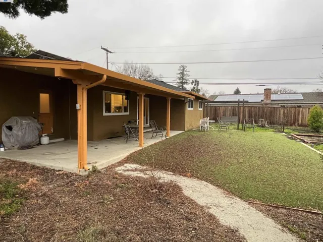 1715 Denkinger Rd, Concord, California 94521