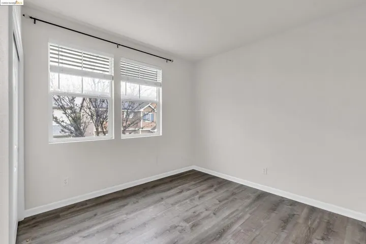 9433 Armstrong Dr, Oakland, California 94603