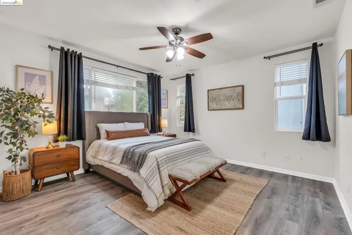 9433 Armstrong Dr, Oakland, California 94603