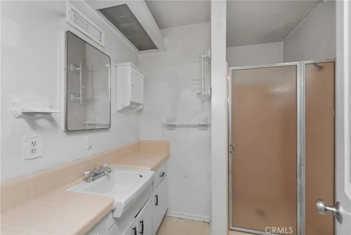 7557 Alcove Avenue, North Hollywood, California 91605