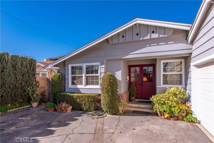 7557 Alcove Avenue, North Hollywood, California 91605