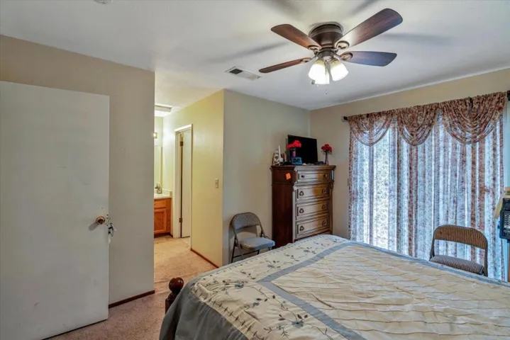 208 Sussex Way, King City, California 93930