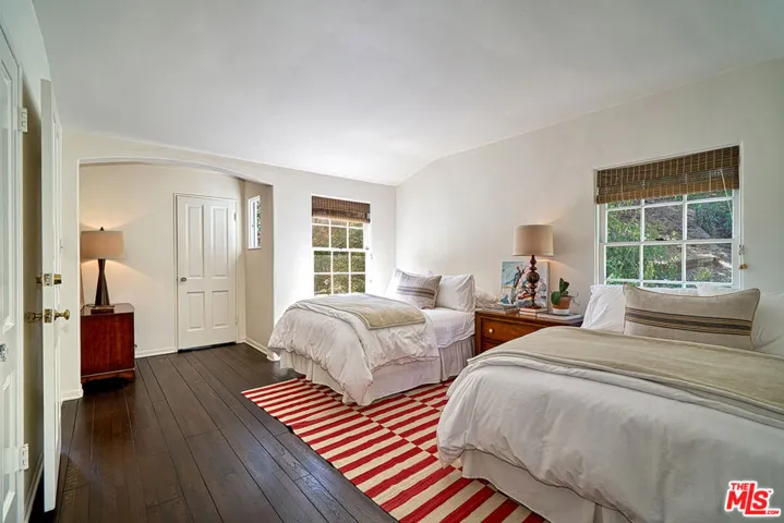 2097 Outpost Drive, Los Angeles, California 90068