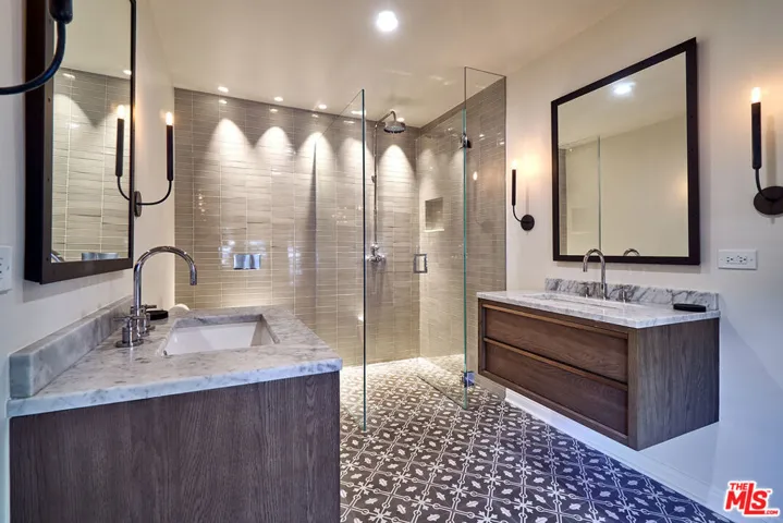 2097 Outpost Drive, Los Angeles, California 90068