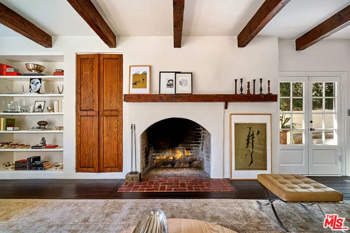 2097 Outpost Drive, Los Angeles, California 90068