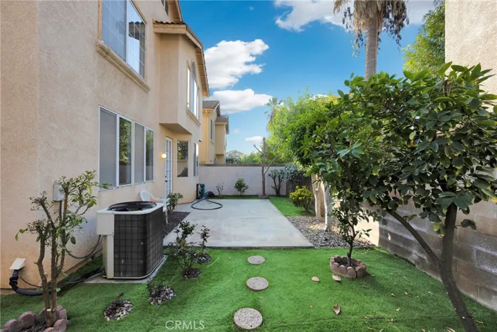 738 Orchard, Azusa, California 91702