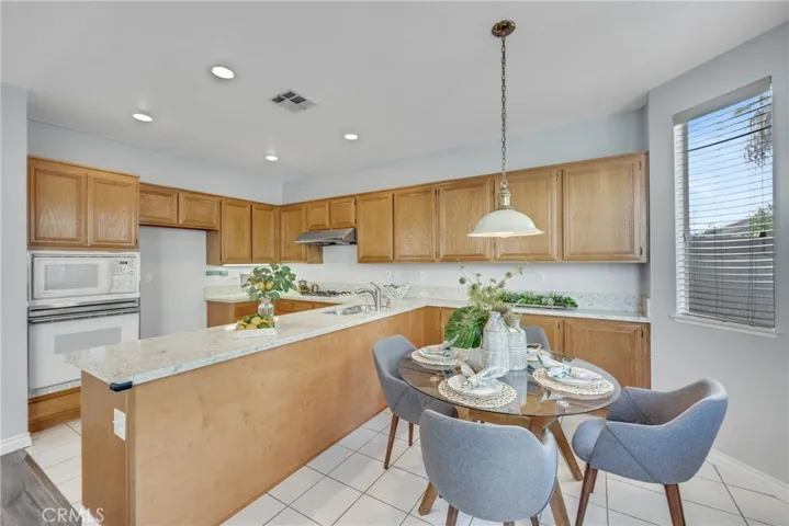 738 Orchard, Azusa, California 91702