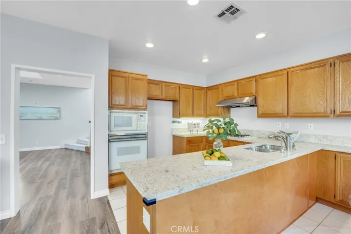 738 Orchard, Azusa, California 91702