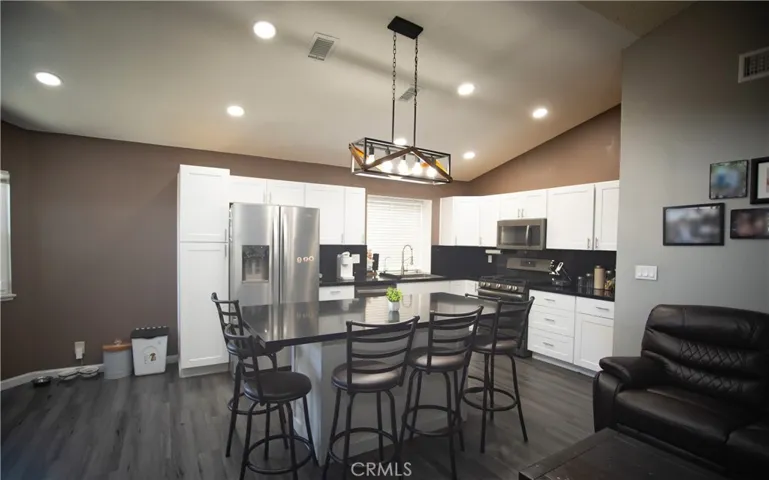 13961 Pheasant Knoll Lane, Moreno Valley, California 92553