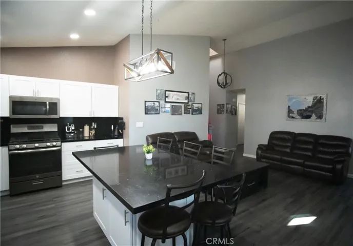 13961 Pheasant Knoll Lane, Moreno Valley, California 92553