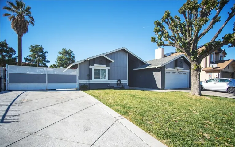13961 Pheasant Knoll Lane, Moreno Valley, California 92553