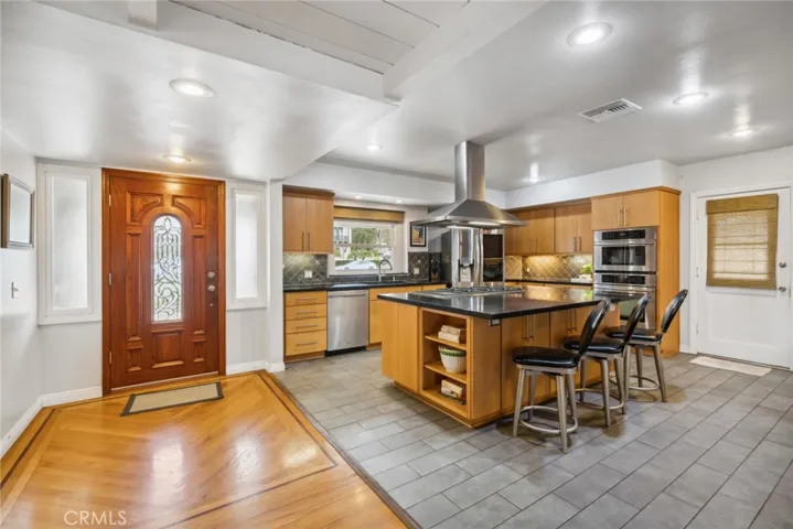 914 E Elm Street, Brea, California 92821