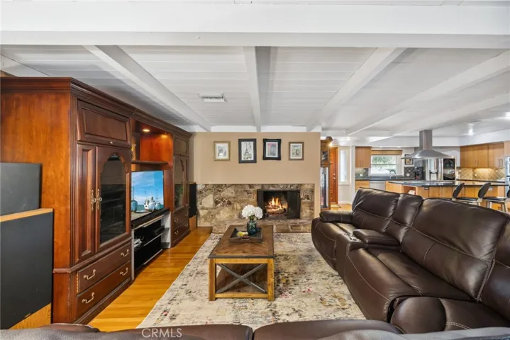 914 E Elm Street, Brea, California 92821