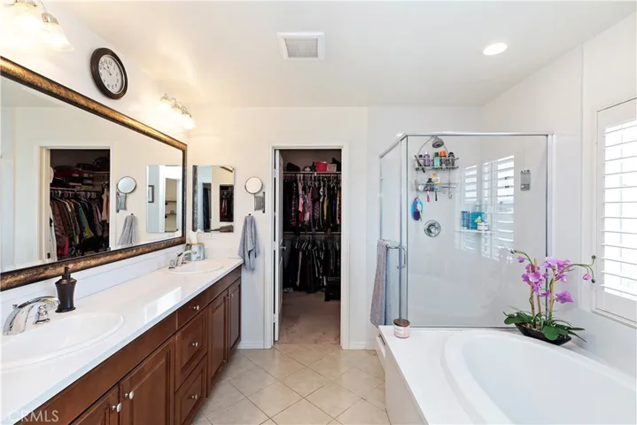 Primary Bath with Dual Sinks and Walk-in Closet