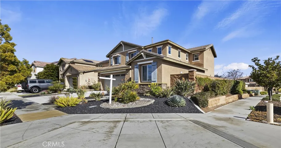 Great Corner Lot!