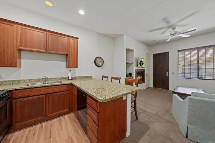 50660 Santa Rosa Plaza Unit 5, La Quinta, California 92253