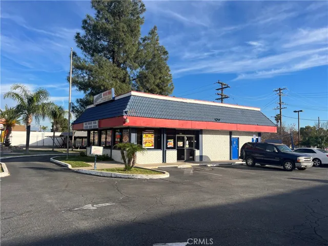 201 W Foothill Boulevard, Rialto, California 92376