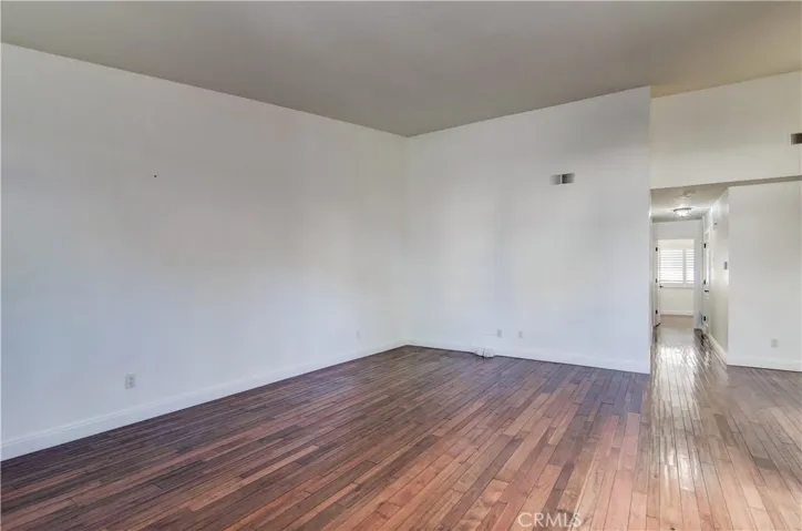 8566 Fallbrook Circle 707d, Huntington Beach, California 92646