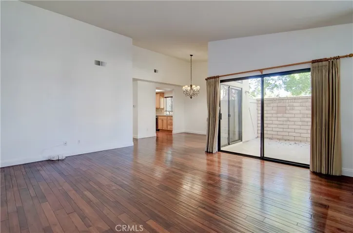 8566 Fallbrook Circle 707d, Huntington Beach, California 92646
