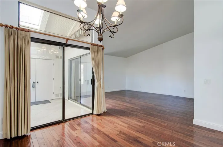 8566 Fallbrook Circle 707d, Huntington Beach, California 92646