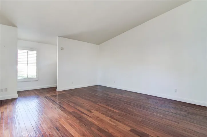 8566 Fallbrook Circle 707d, Huntington Beach, California 92646