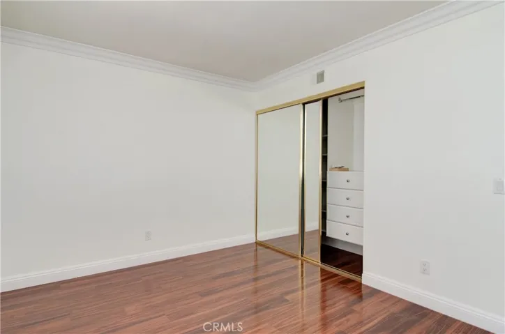 8566 Fallbrook Circle 707d, Huntington Beach, California 92646