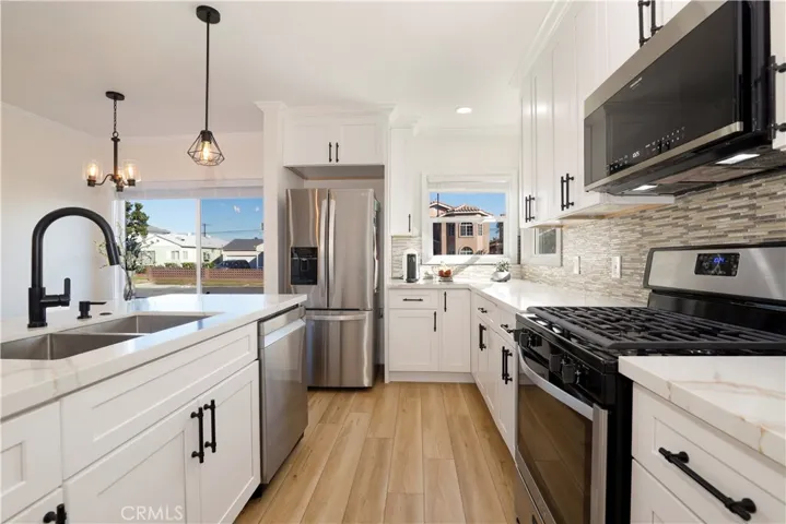 8522 Cavel Street, Downey, California 90242