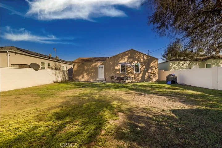 8522 Cavel Street, Downey, California 90242