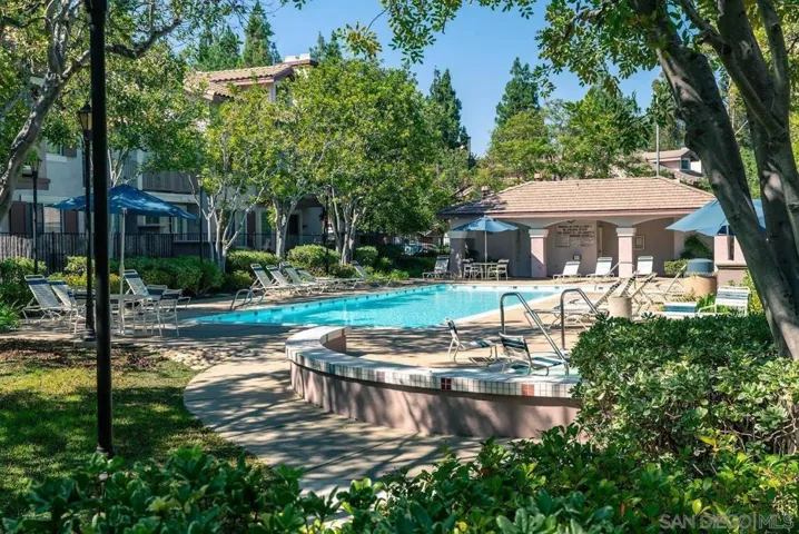 12080 Tivoli Park Row 4, San Diego, California 92128
