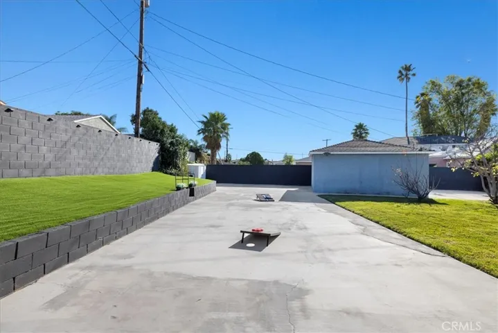 11012 Ruthelen Street, Los Angeles, California 90047