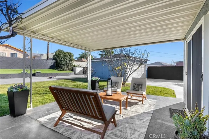 11012 Ruthelen Street, Los Angeles, California 90047