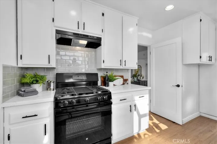 11012 Ruthelen Street, Los Angeles, California 90047
