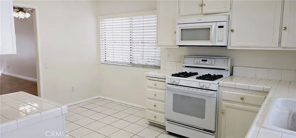 1716 Manor Gate Road, Hacienda Heights, California 91745